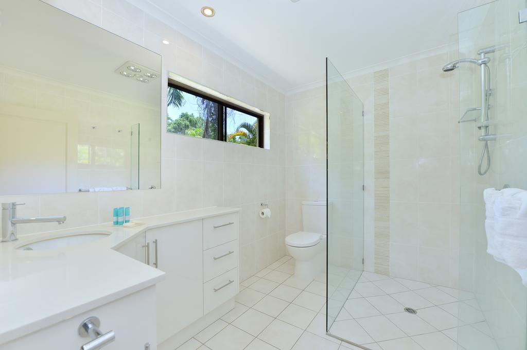 Sea La Villa Port Douglas Habitación foto